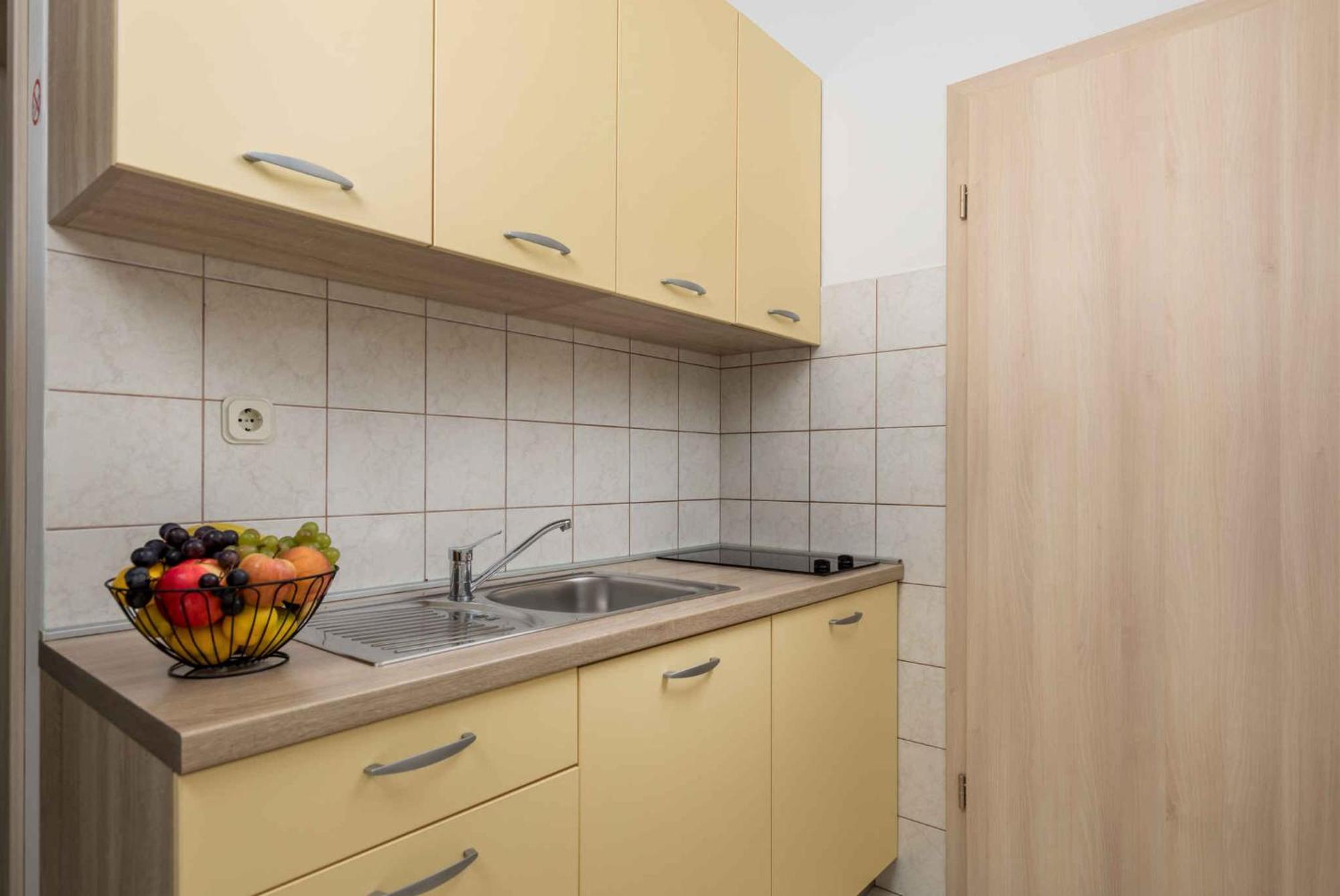 Two-Bedroom Apartment in Kraljevica I Esterno foto